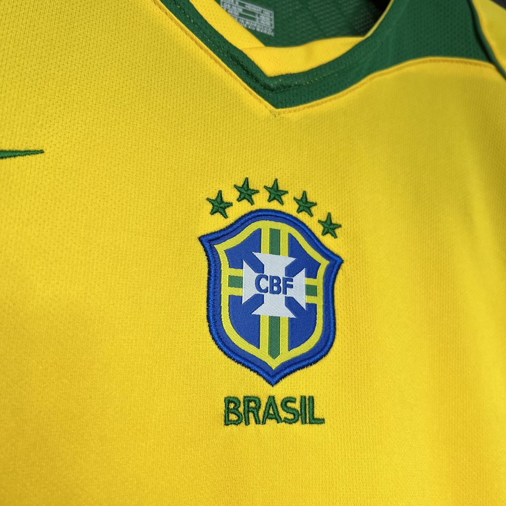 Camisa Retrô Brasil 2004/05 - RONALDINHO 10