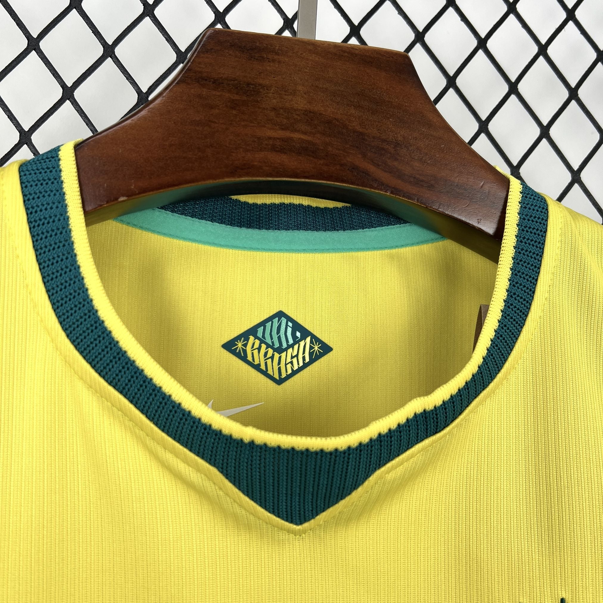 Camisa Brasil 26/27 Feminina Titular - Torcedor
